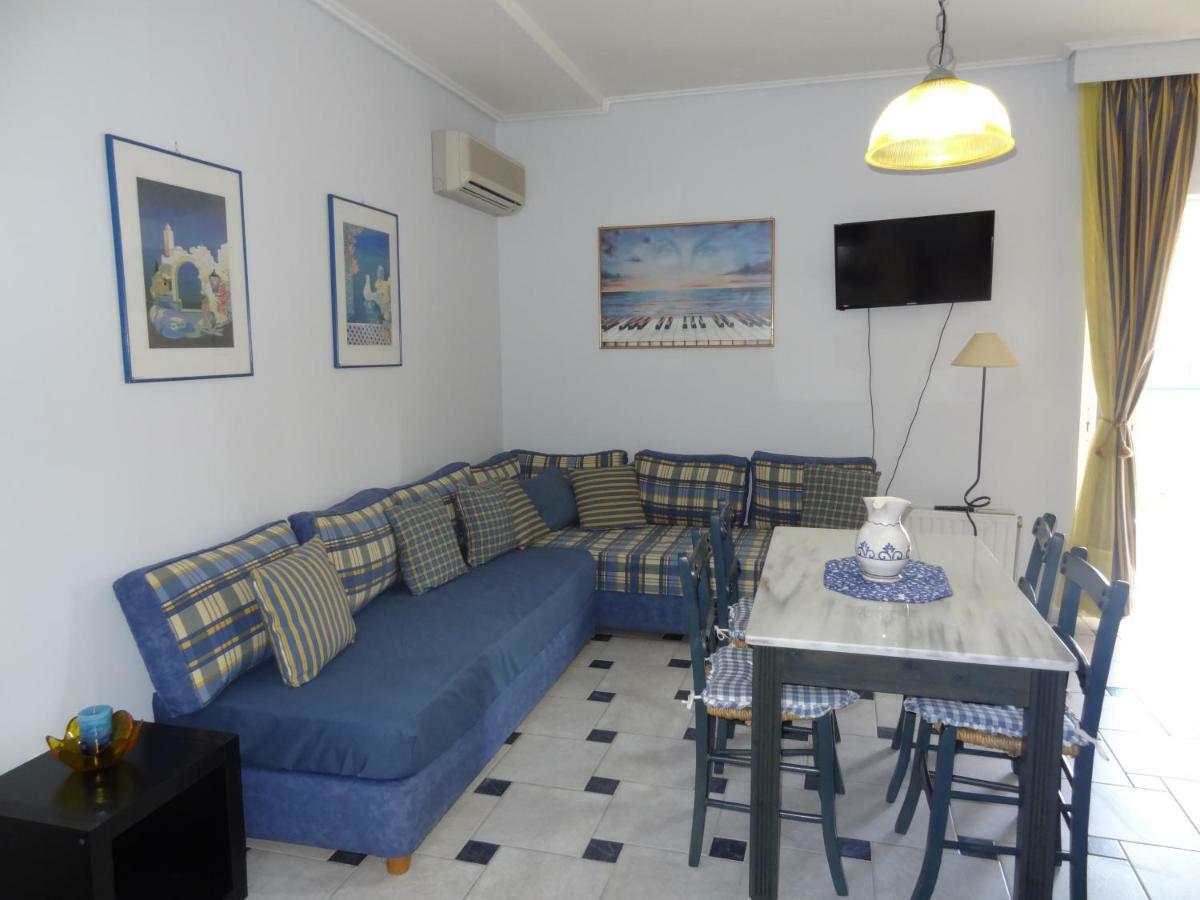 Aura Appartement Kalamáta Buitenkant foto