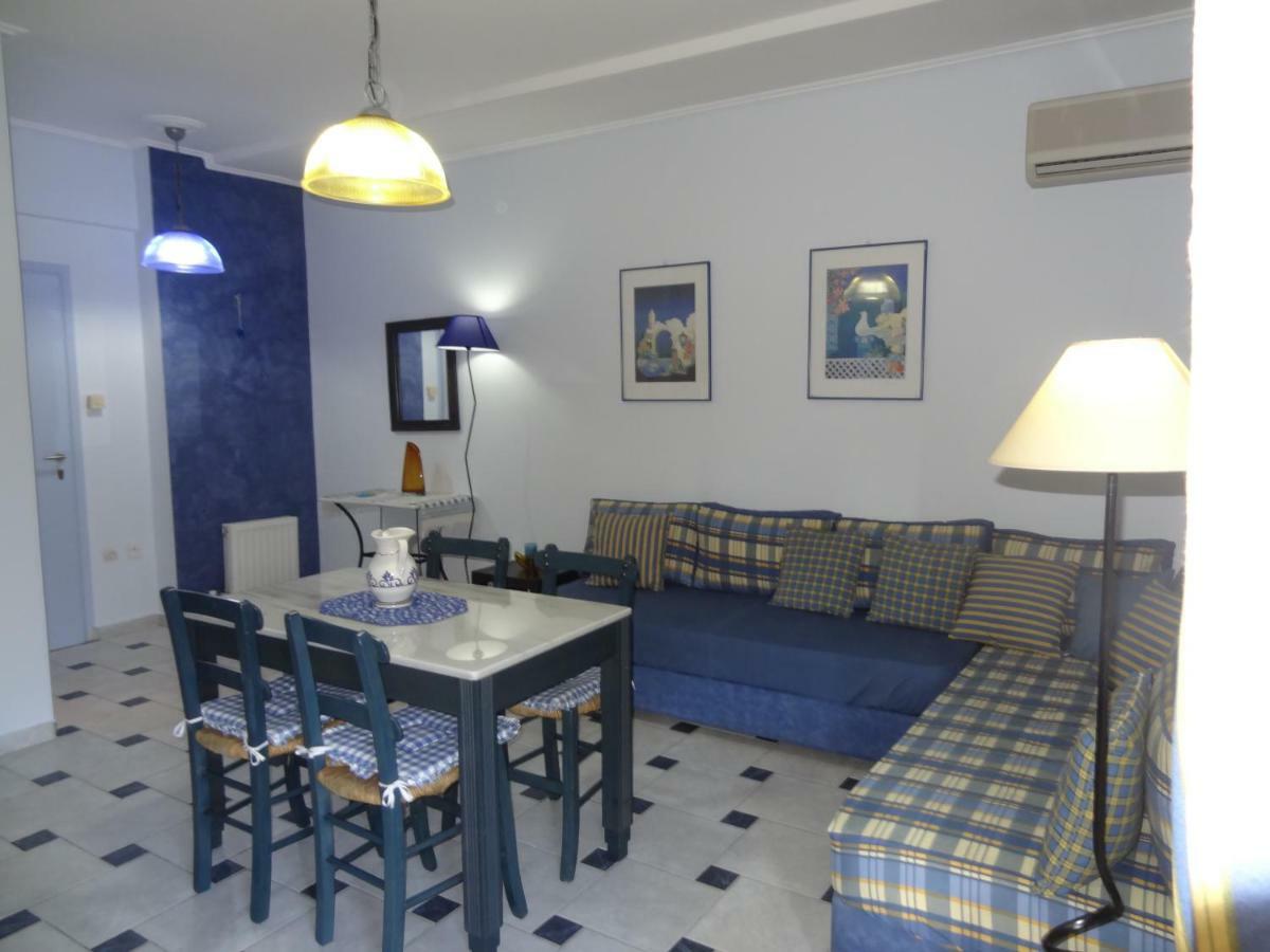 Aura Appartement Kalamáta Buitenkant foto