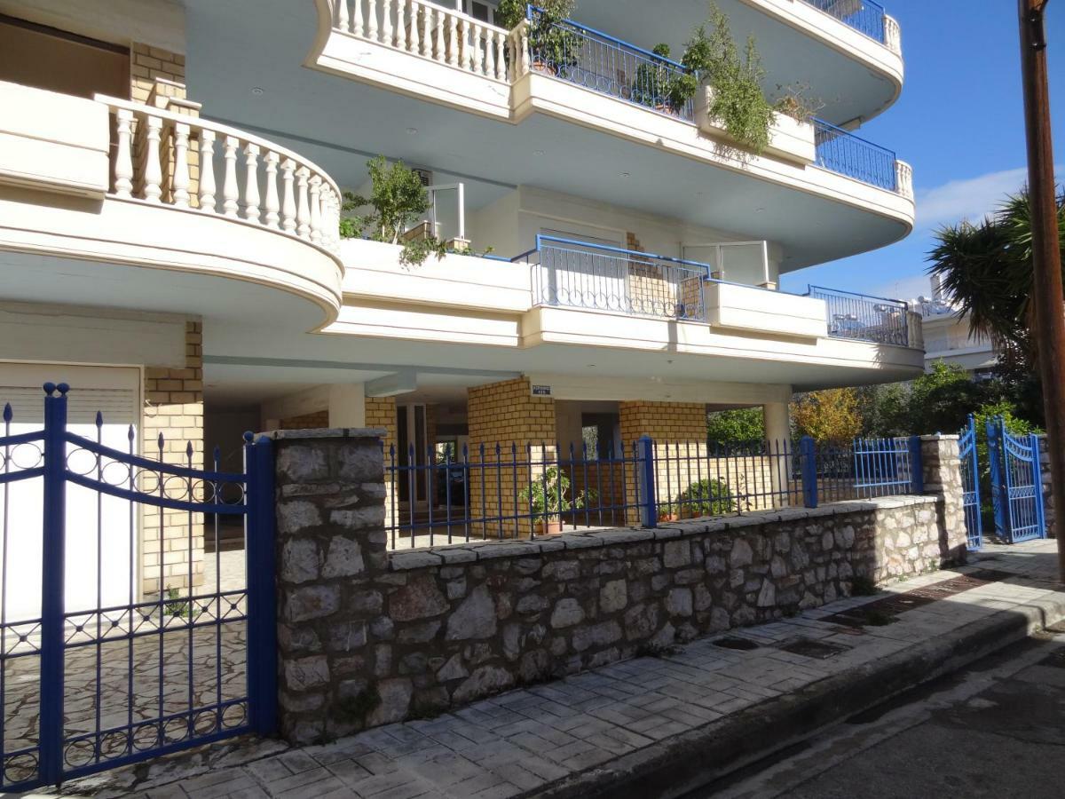 Aura Appartement Kalamáta Buitenkant foto